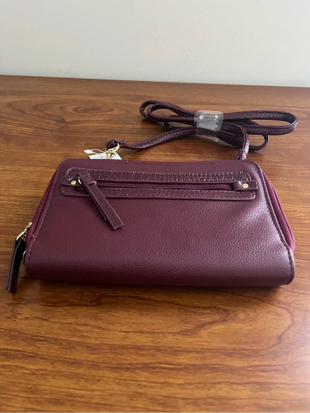 NWT TIME & TRU Crossbody Organizing Purse Wallet Faux Vegan Phone Burgundy New